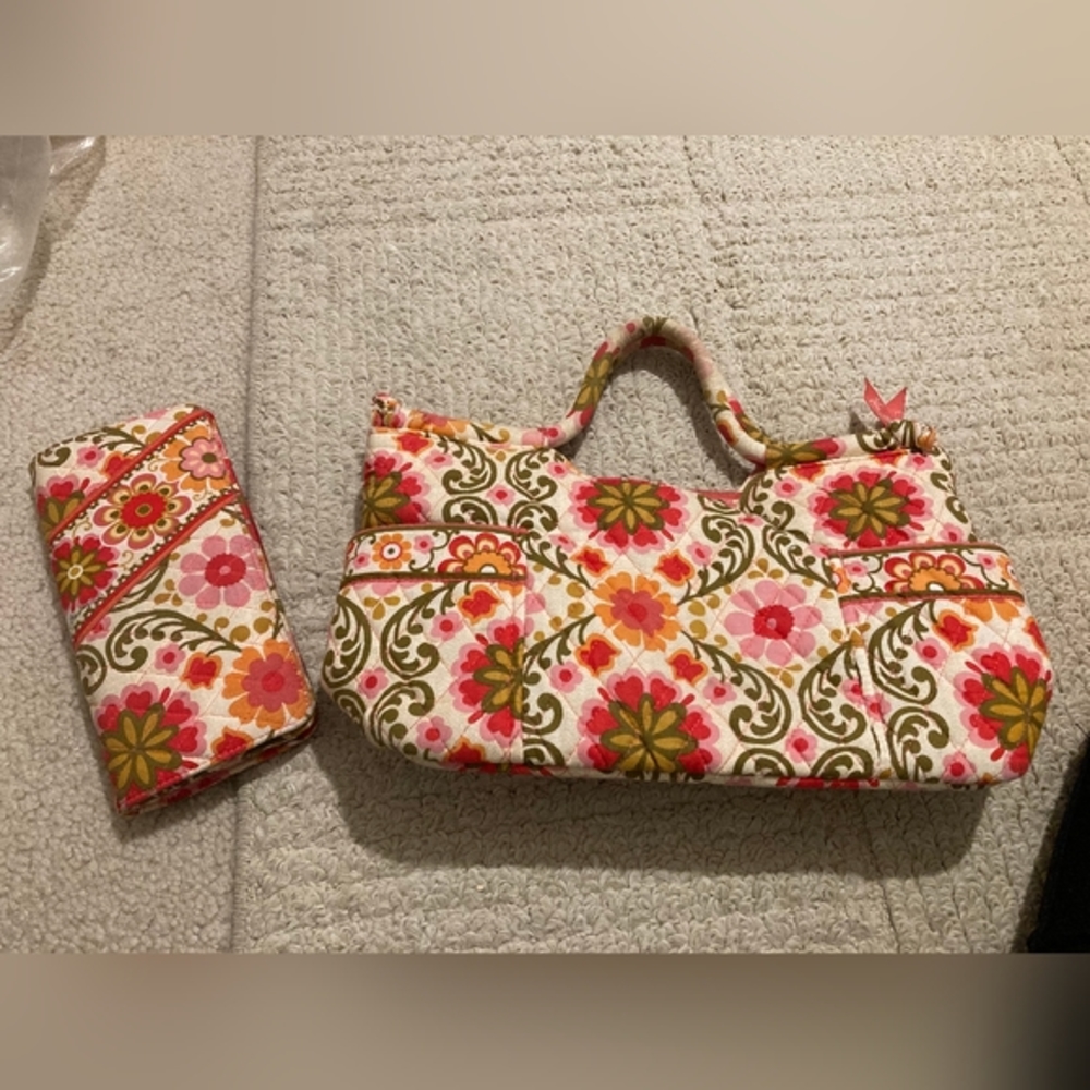 Vera Bradley purse and matching wallet